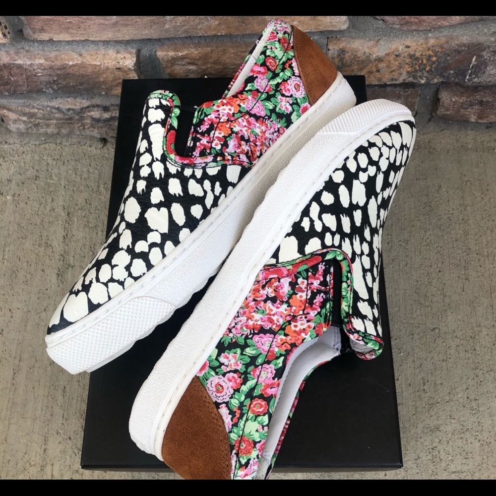 Coach slip on